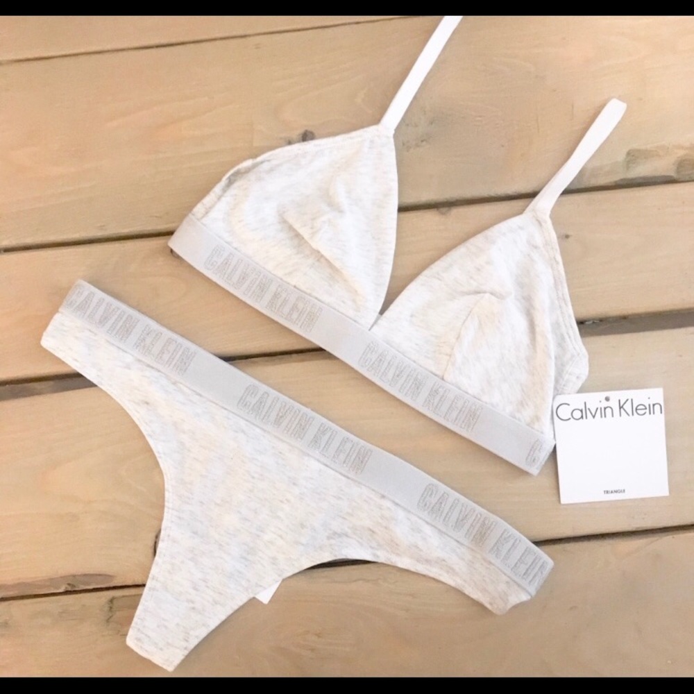 Calvin Klein Triangle Bra Matching Thong Set Logo - Picture 2 of 3